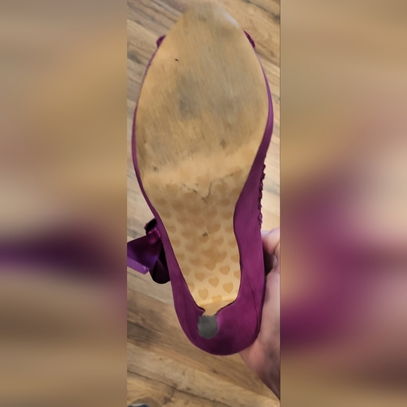Betsey Johnson Calandria Fuchsia Purple Suede Peeptoe Pumps Heels Size 7.5 - Picture 7 of 11